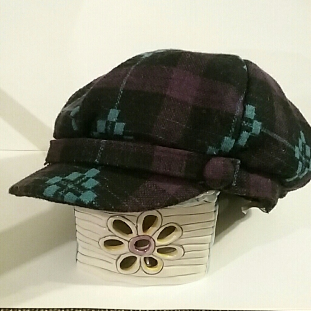 Purple/ turquoise  cap